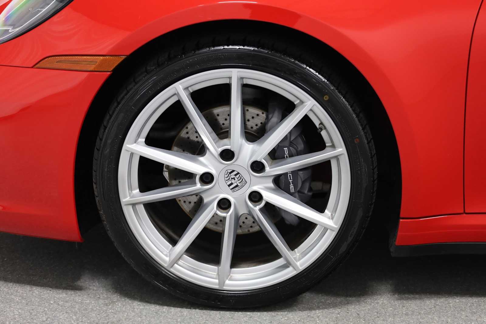 2022 Porsche 911 Cabriolet photo 36
