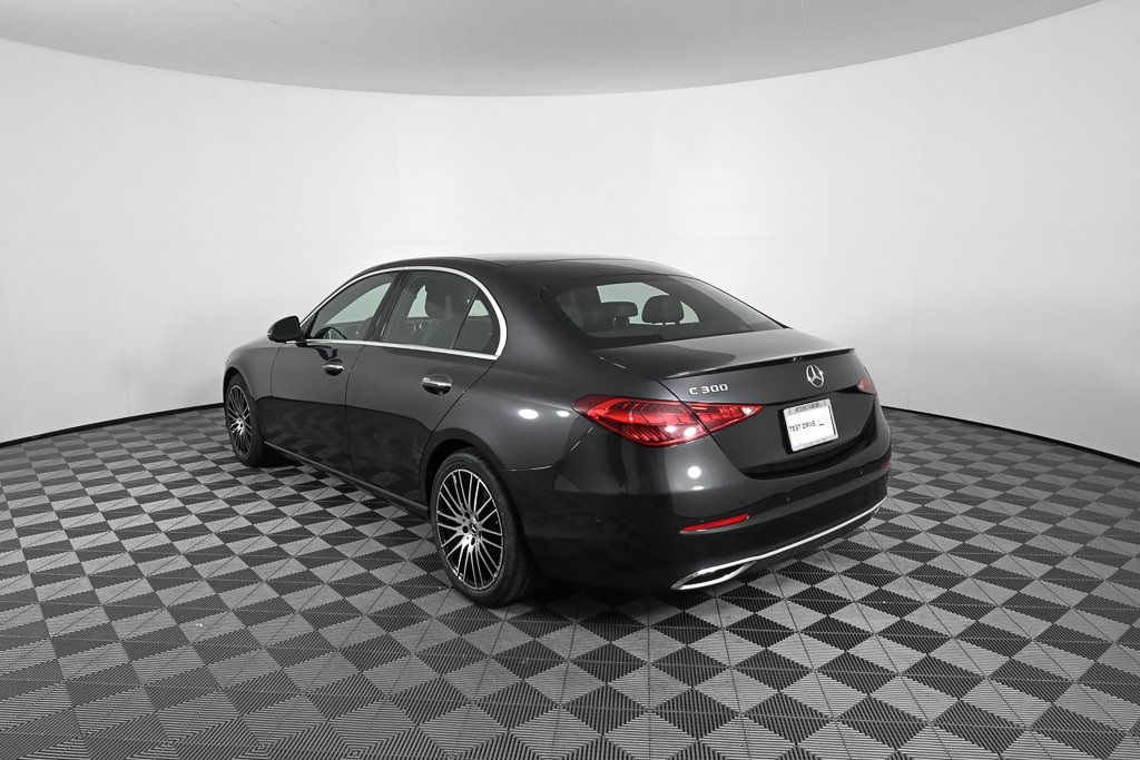 2025 Mercedes Benz C 300 photo 4