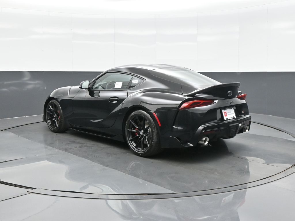 2026 Toyota Supra 3.0 Premium photo 4