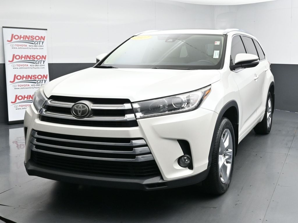 2017 Toyota Highlander Limited photo 4