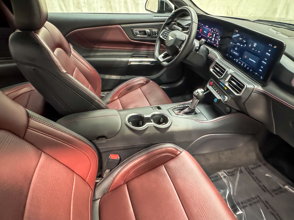 2025 FORD MUSTANG - Image 22
