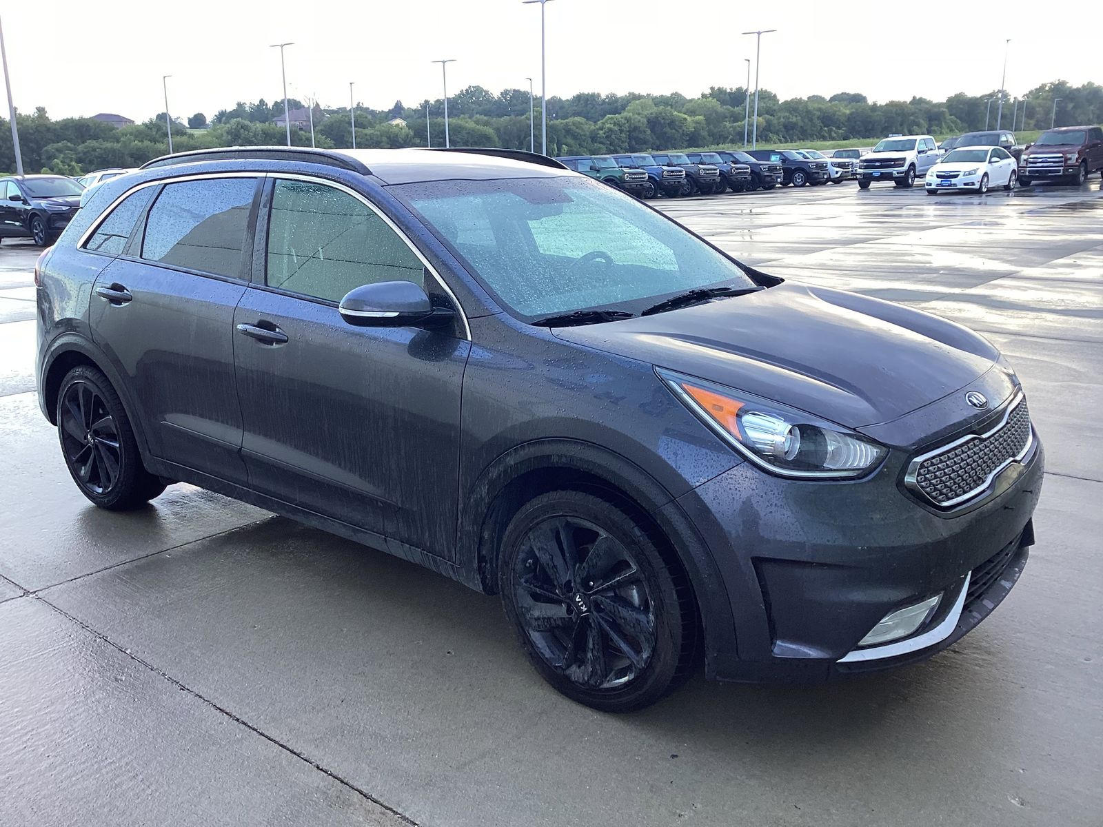 Used 2019 Kia Niro S Touring with VIN KNDCC3LC0K5223348 for sale in Plattsmouth, NE