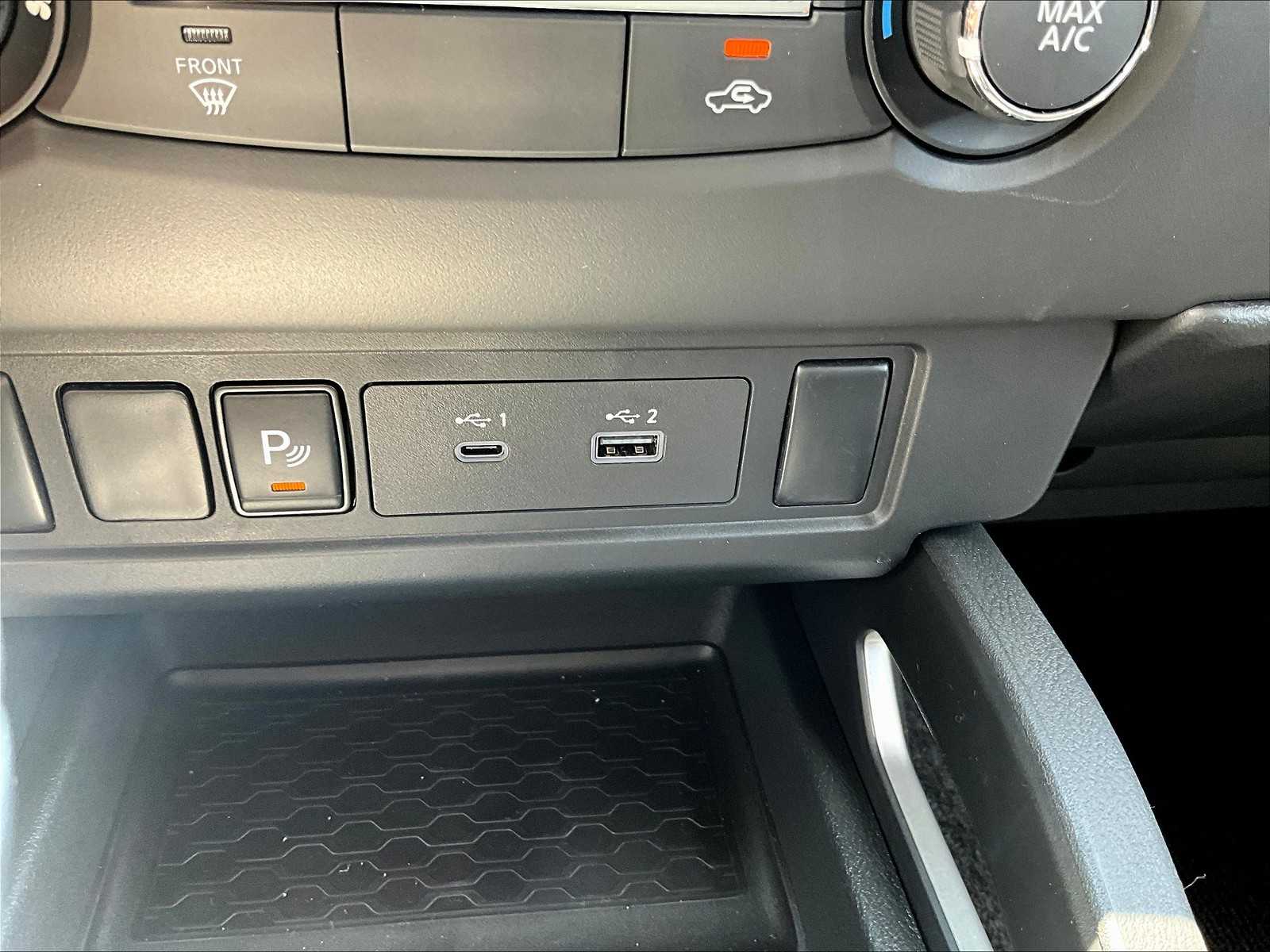 2025 Nissan Frontier SV photo 25