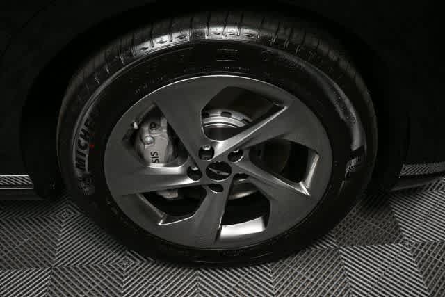 2026 Genesis GV70 2.5T Advanced photo 12