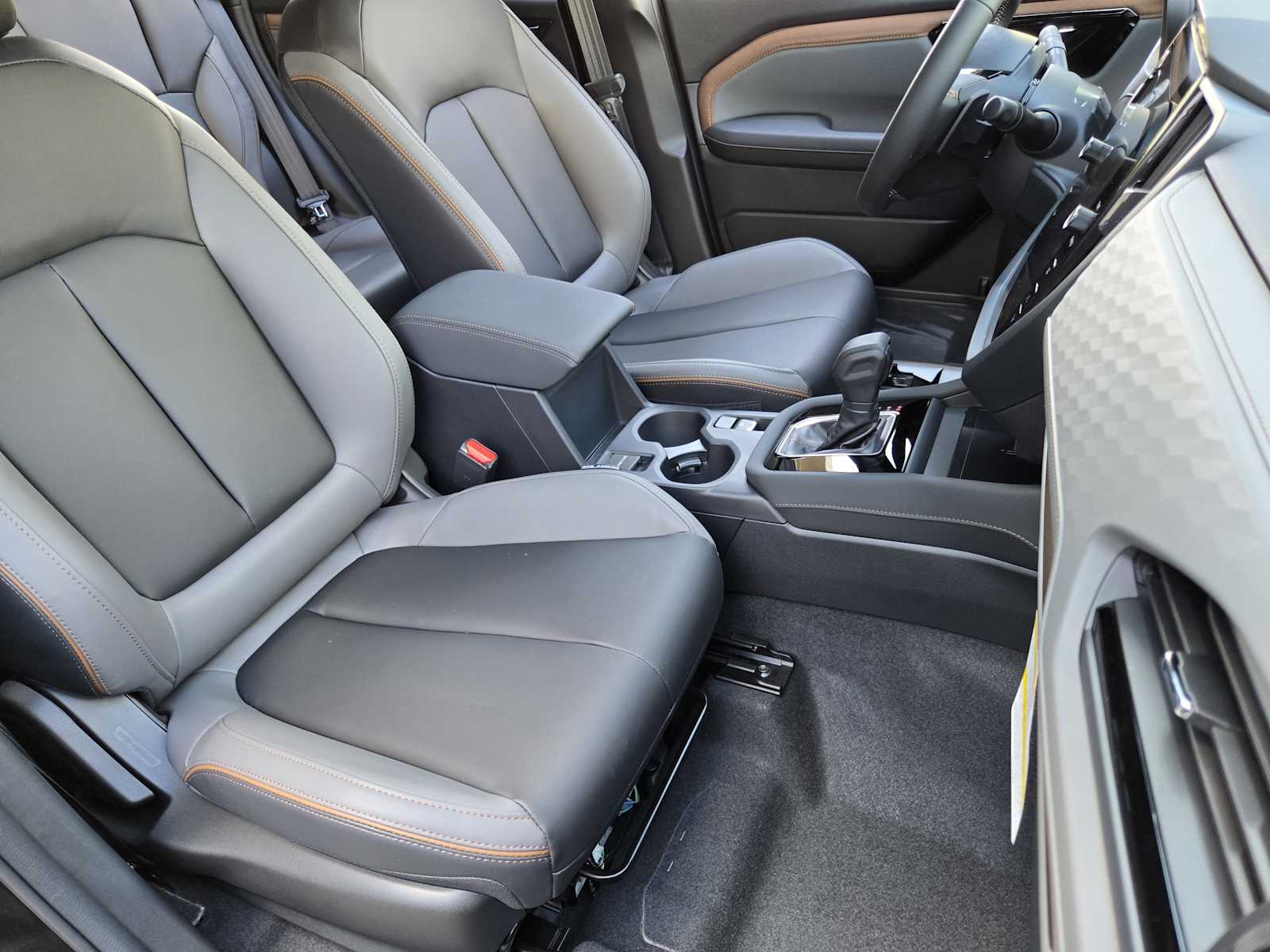 2025 Subaru Forester Sport photo 4