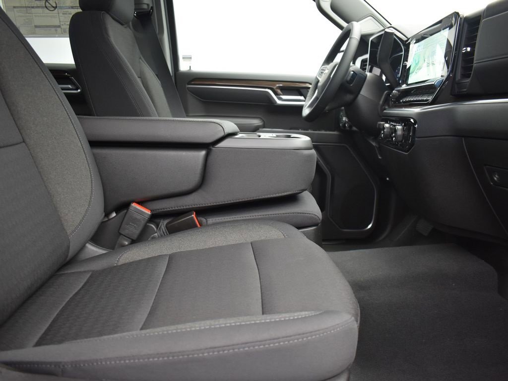 2026 Chevrolet Silverado 1500 LT photo 23