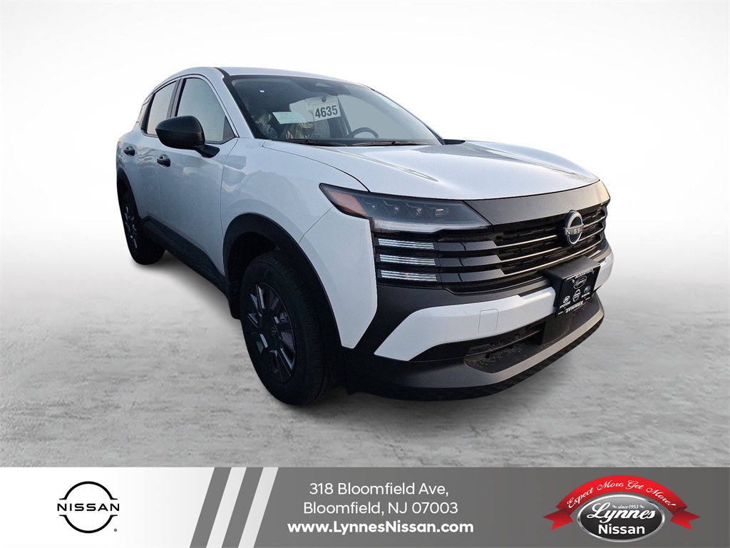 2026 Nissan Kicks S's photo