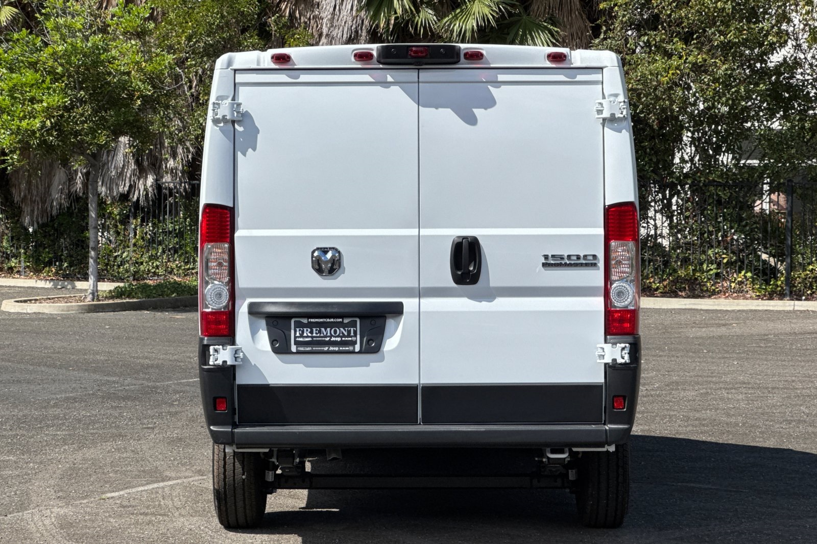 2026 Ram ProMaster 1500 photo 3