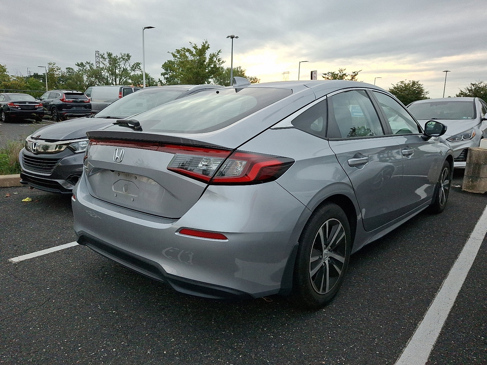 2023 Honda Civic Hatchback LX photo 3