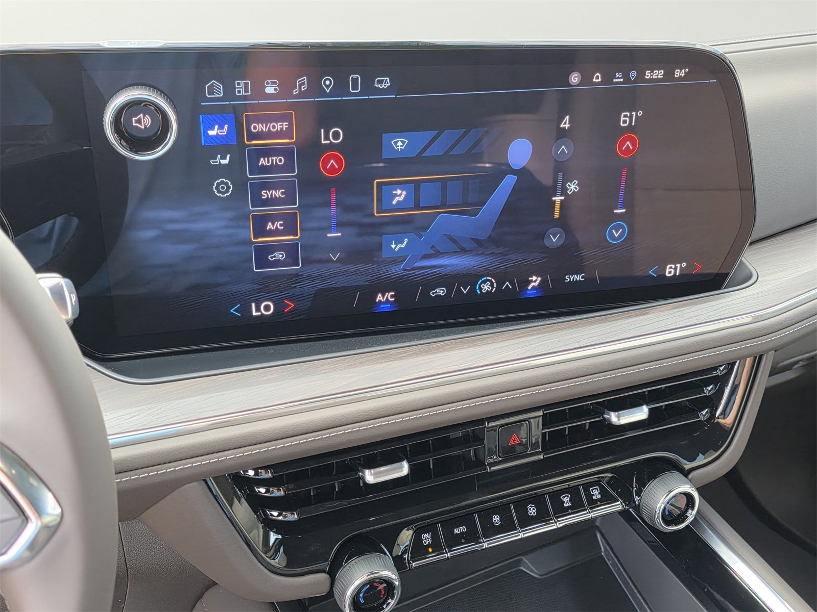 2025 Chevrolet Suburban LS photo 11