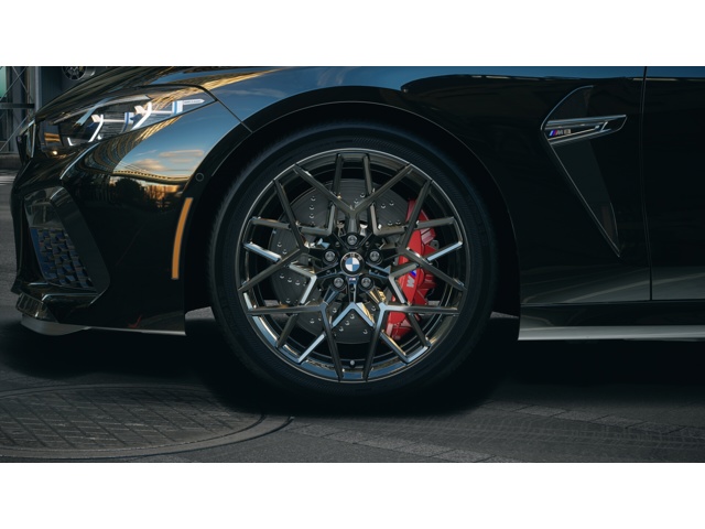 2025 Bmw M8 Competition photo 7