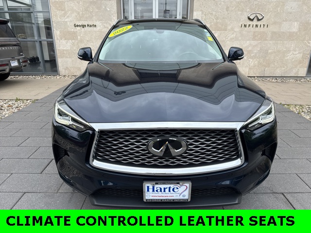 2022 Infiniti QX50 Essential photo 2
