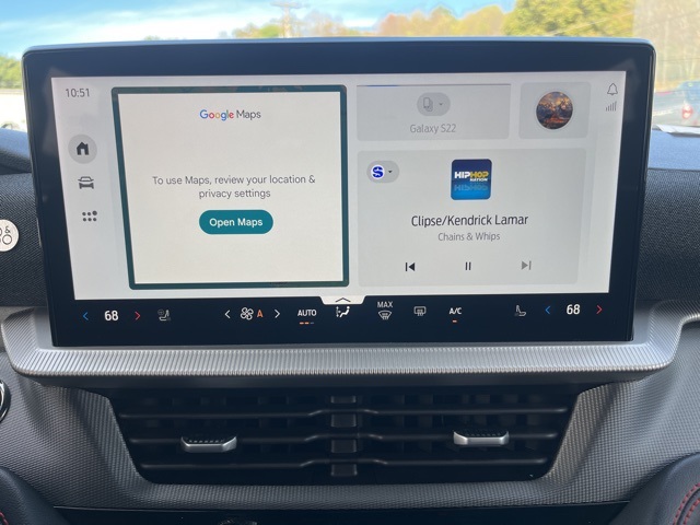 2025 Ford Explorer ST-Line photo 19