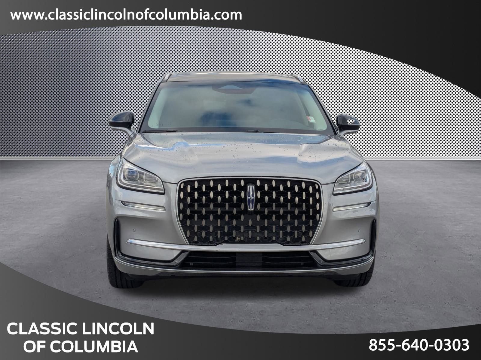2024 Lincoln Corsair Grand Touring photo 2