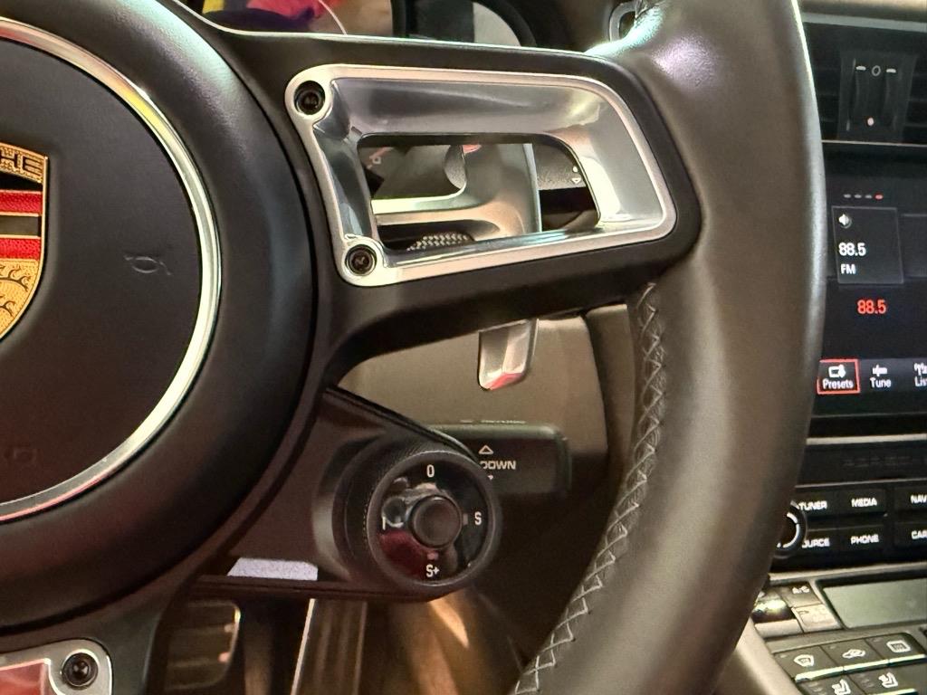 2019 Porsche 911 Turbo S photo 18