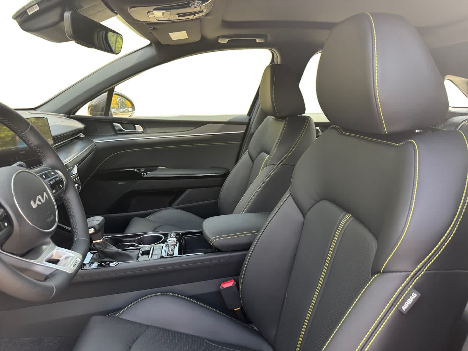 2026 Kia K5 GT photo 9