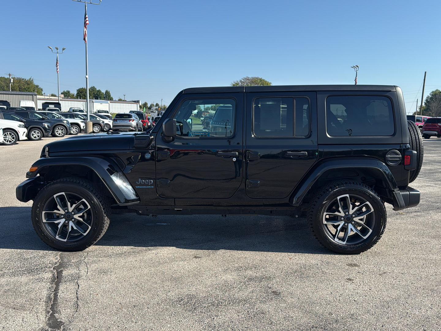 2024 Jeep Wrangler 4xe Sport S photo 2