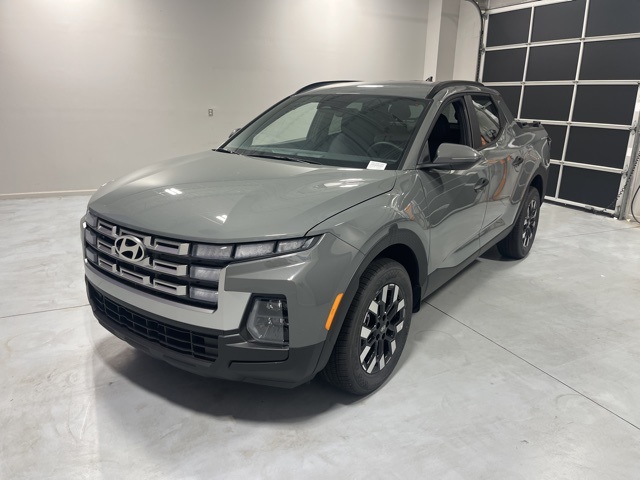 2026 Hyundai Santa Cruz SEL photo 2
