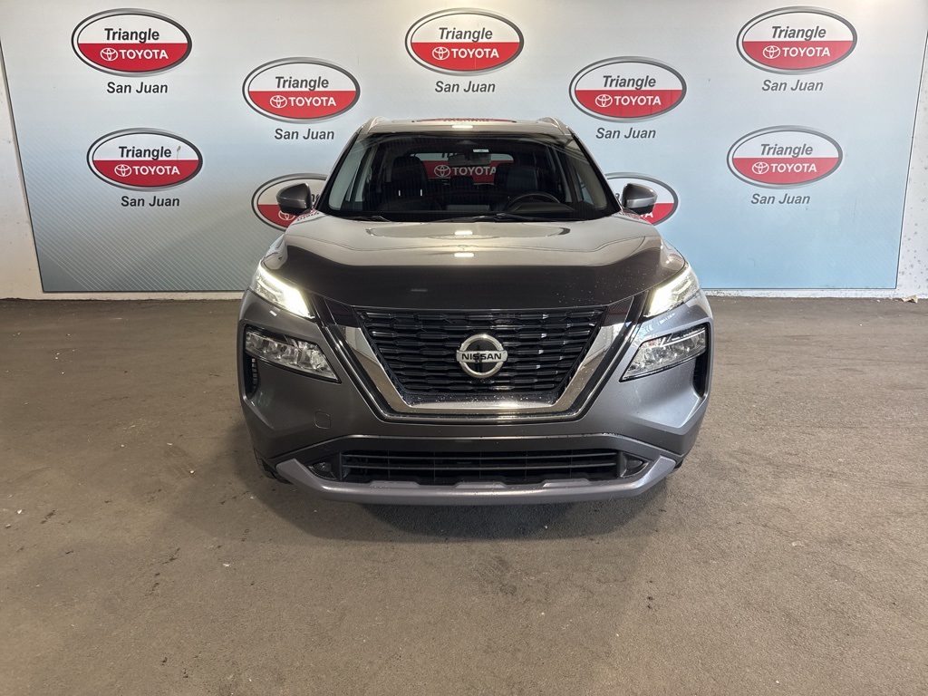 2021 Nissan Rogue SV photo 2