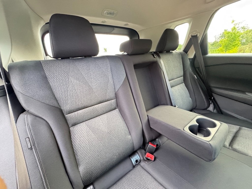 2026 Nissan Rogue SV photo 18