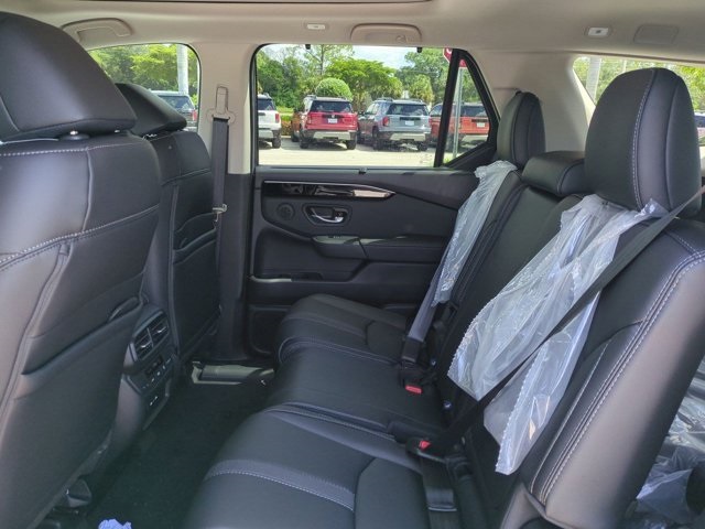 2025 Honda Pilot Touring photo 11