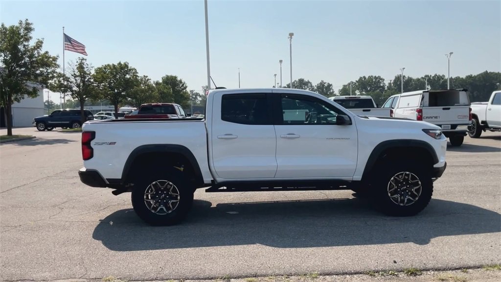 2024 Chevrolet Colorado ZR2 photo 9