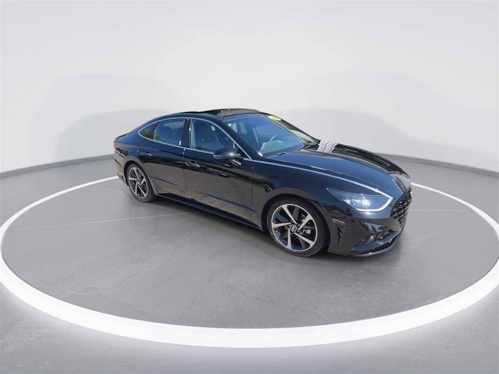 2022 Hyundai Sonata SEL Plus photo 2