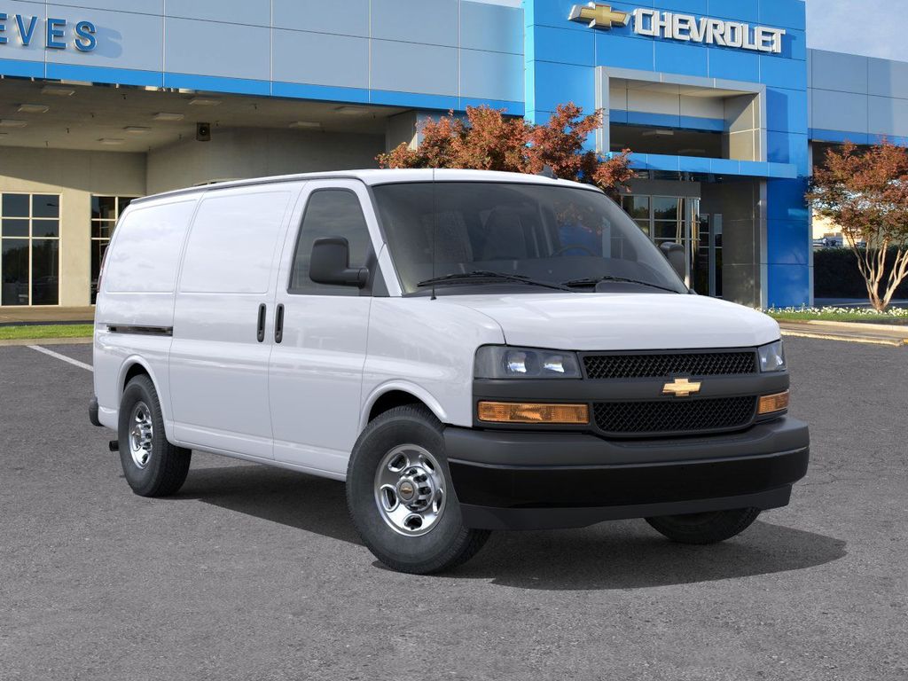 2025 Chevrolet Express Cargo 2500 photo 4
