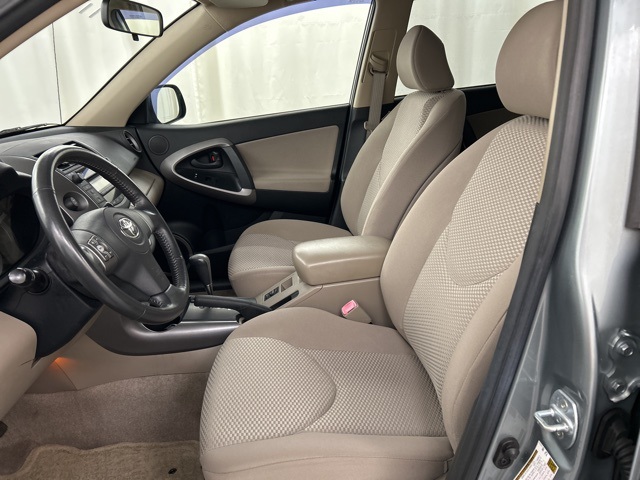 2008 Toyota RAV4 Limited photo 5