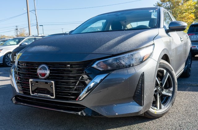 2025 Nissan Sentra SV's photo