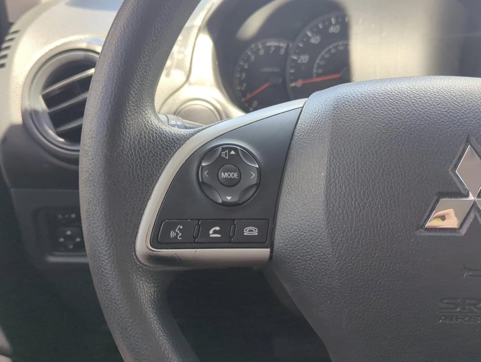 2022 Mitsubishi Mirage G4 ES photo 14