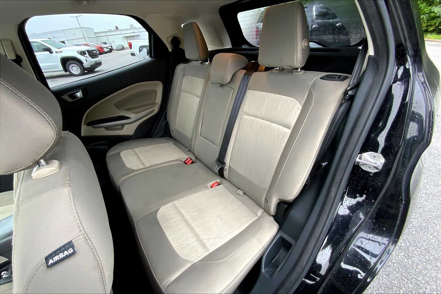 2021 Ford EcoSport SE photo 19