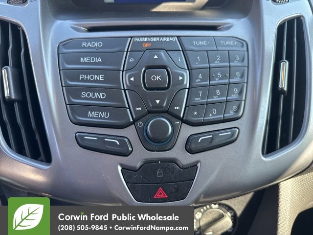 2014 Ford Transit Connect XLT photo 21