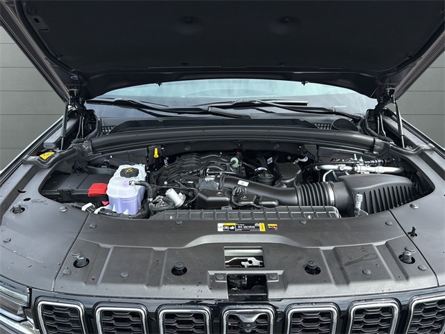 2025 Jeep Grand Cherokee Limited photo 19