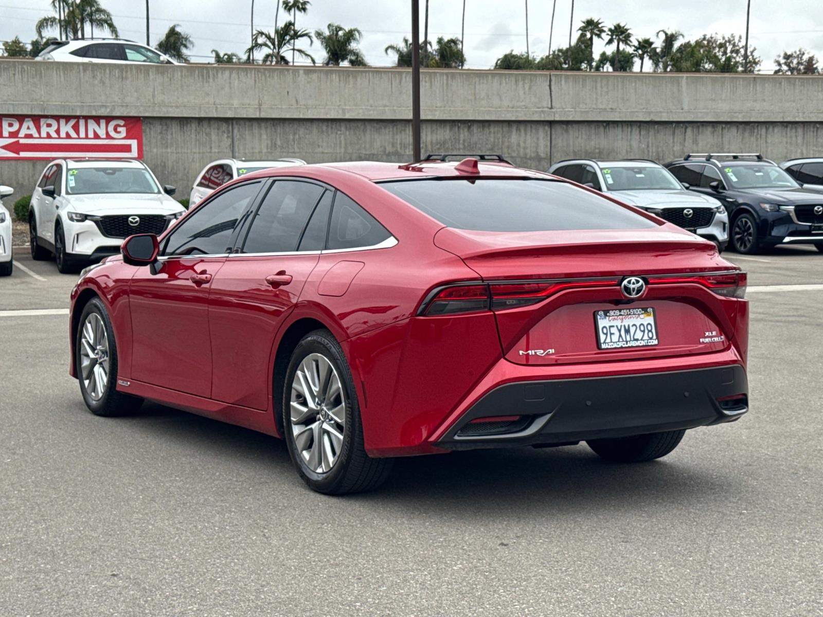 2023 Toyota Mirai XLE photo 5