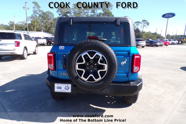 2022 Ford Bronco Base photo 4