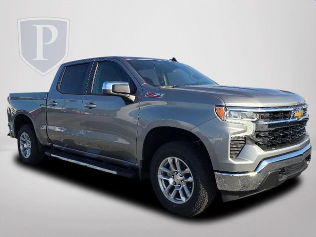 2026 Chevrolet Silverado LT photo 2