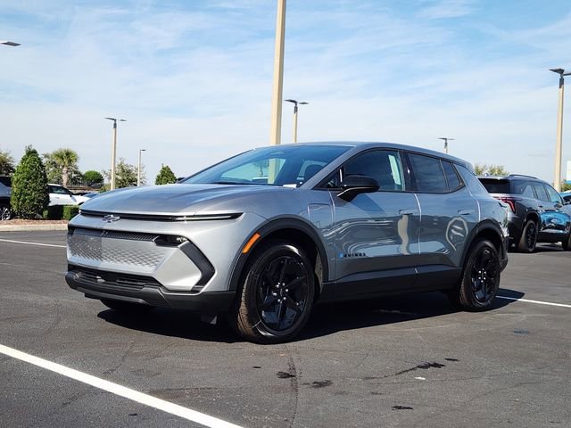 2026 Chevrolet Equinox EV 1LT photo 2