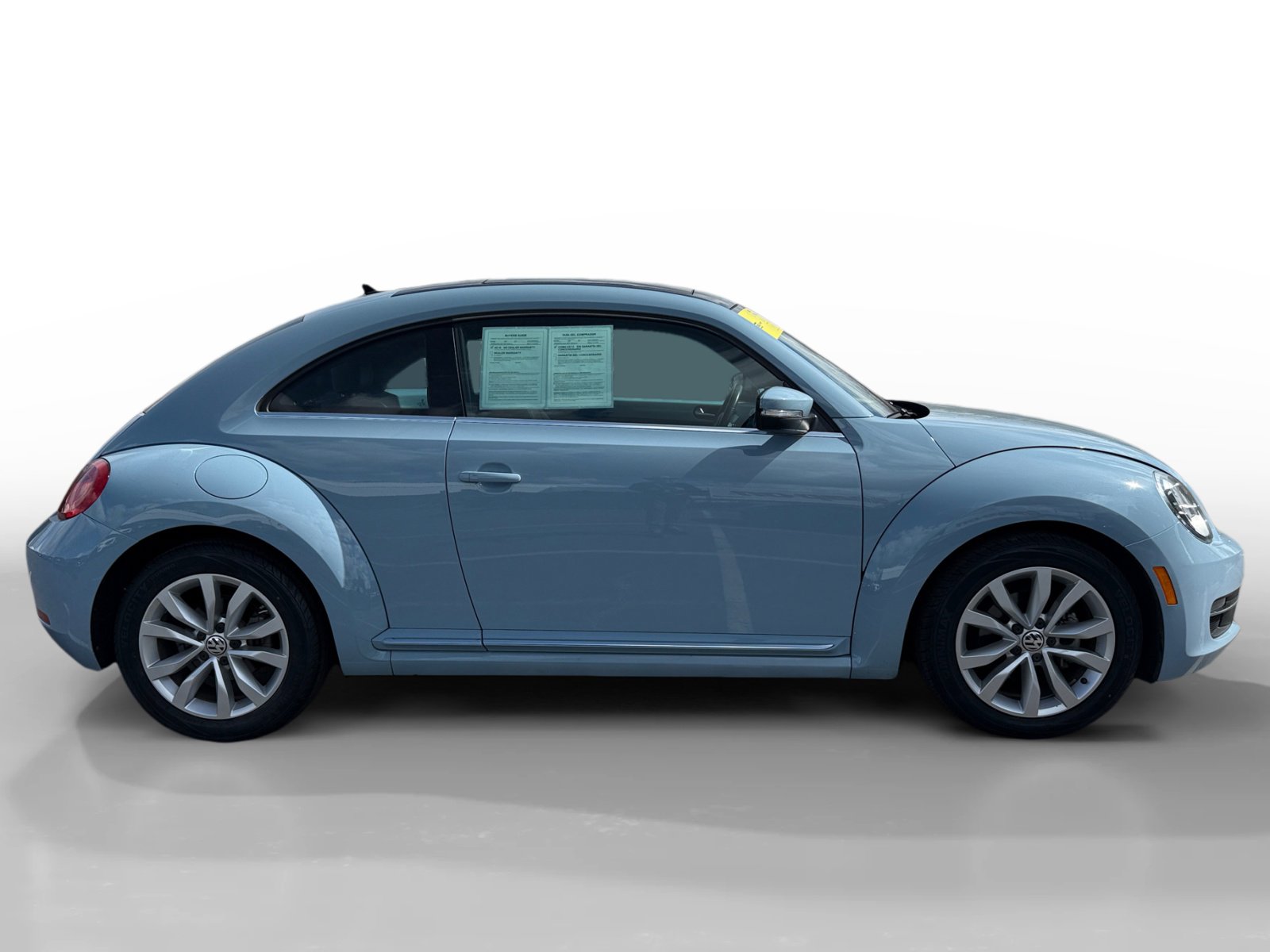2013 Volkswagen Beetle TDI photo 6