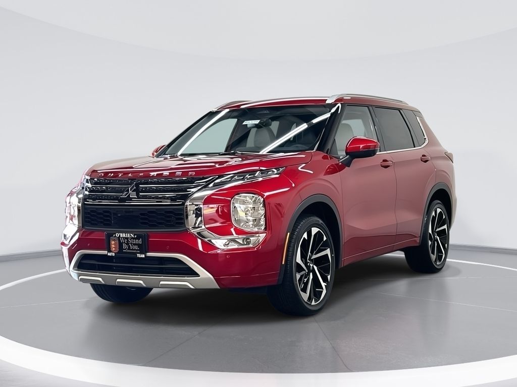 2024 Mitsubishi Outlander SEL's photo