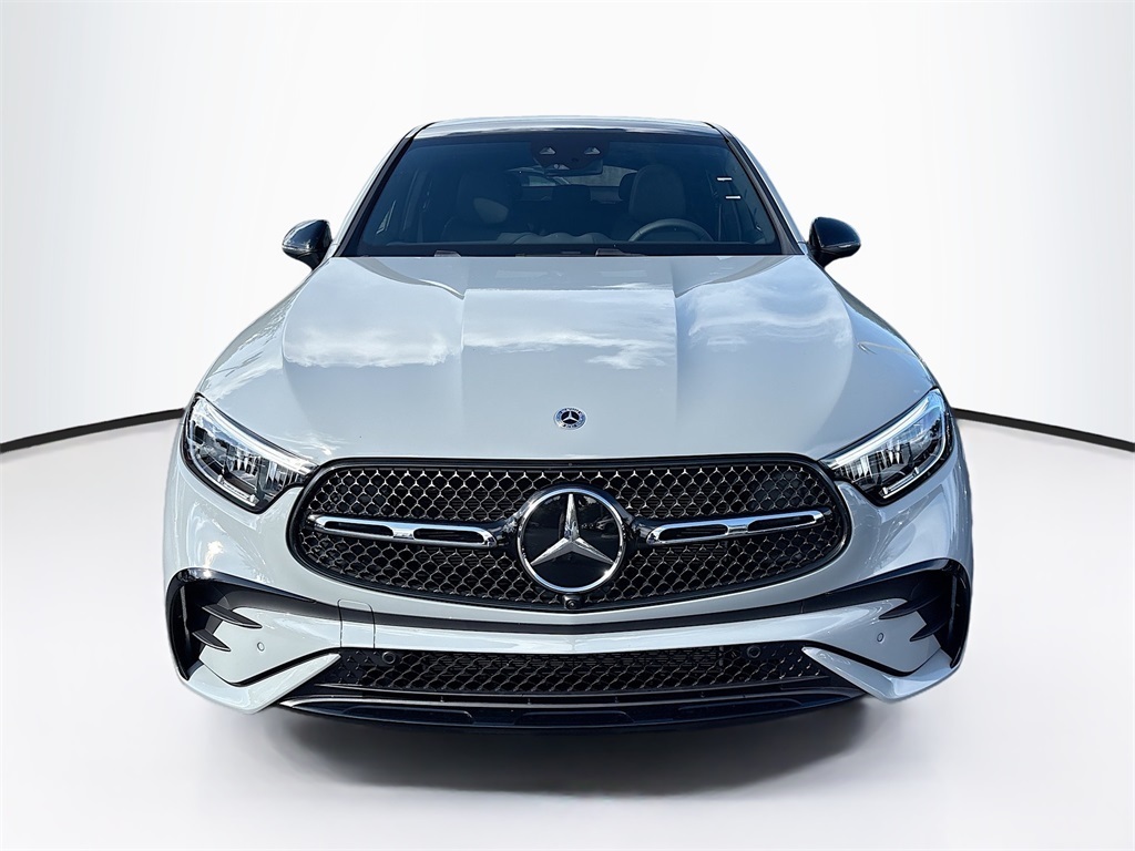 2026 Mercedes Benz GLC 300 4MATIC photo 2