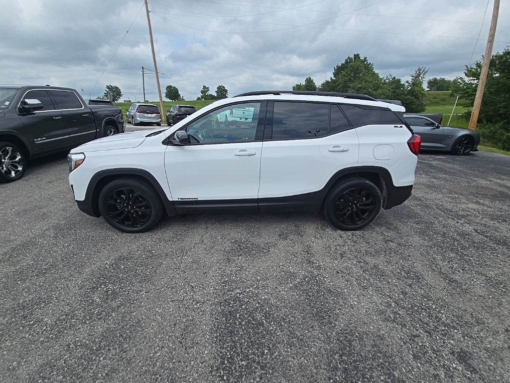 2020 Gmc Terrain SLE photo 2