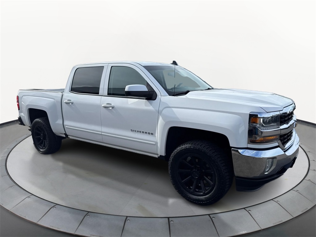 2017 Chevrolet Silverado 1500 LT's photo