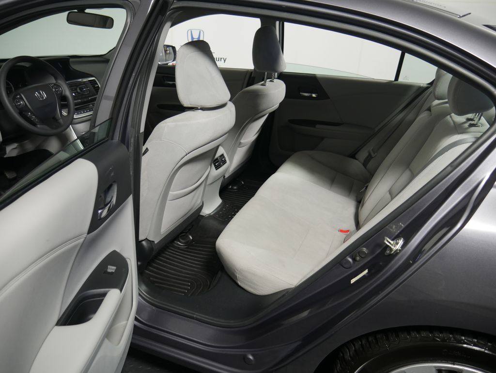 2014 Honda Accord EX photo 13