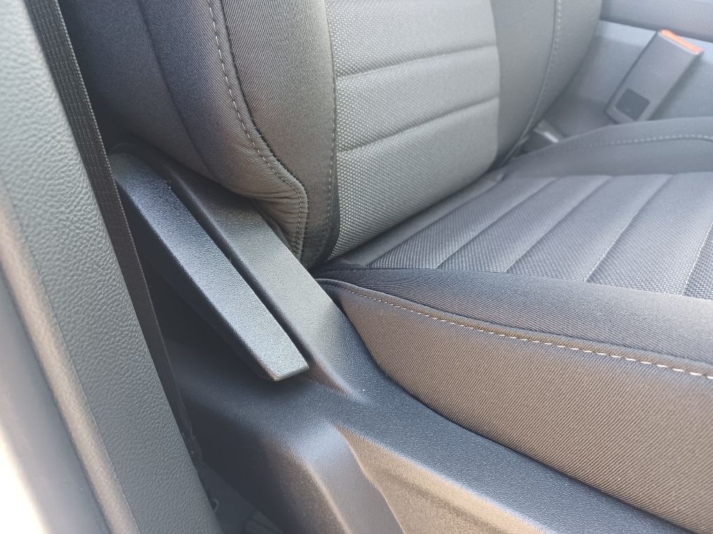 2024 Ford Edge SE photo 7