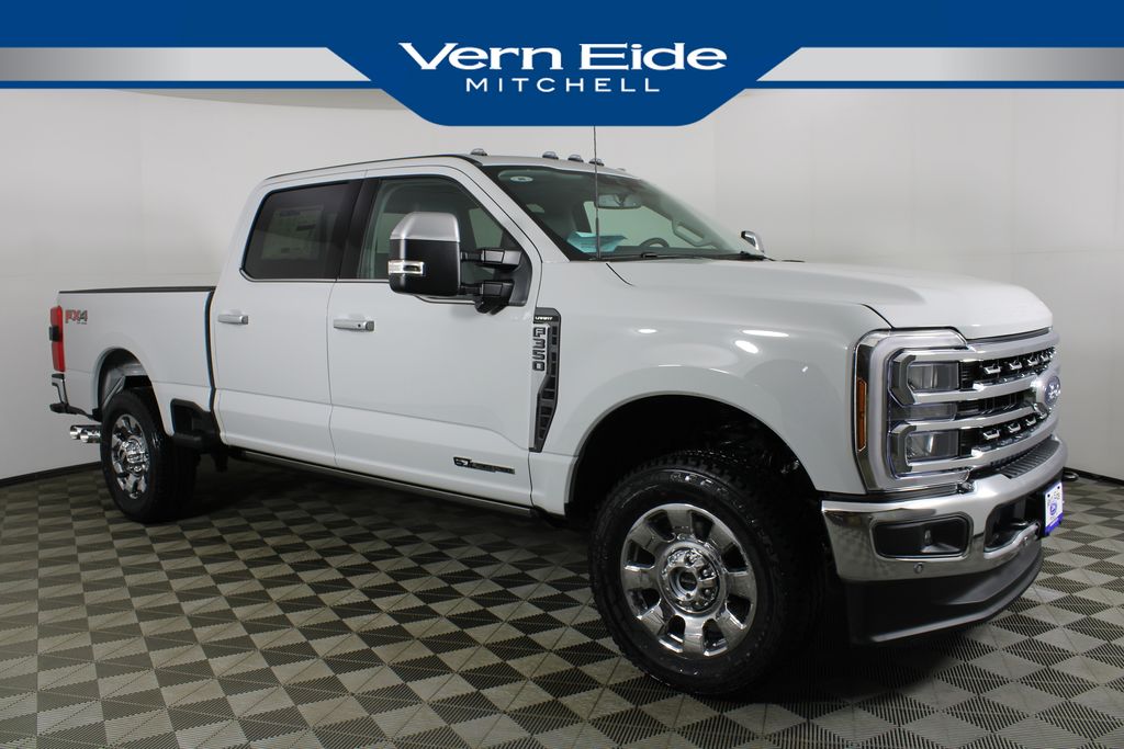 2026 Ford F-350 Super Duty Lariat's photo