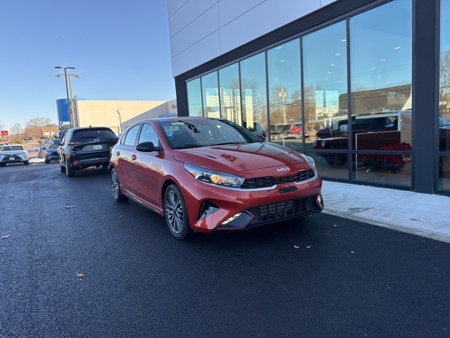 2023 Kia Forte GT-Line's photo