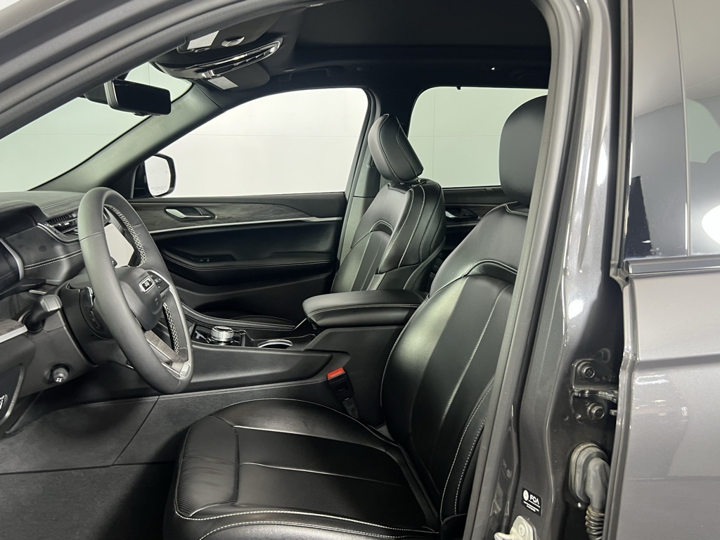 2024 Jeep Grand Cherokee Limited photo 21