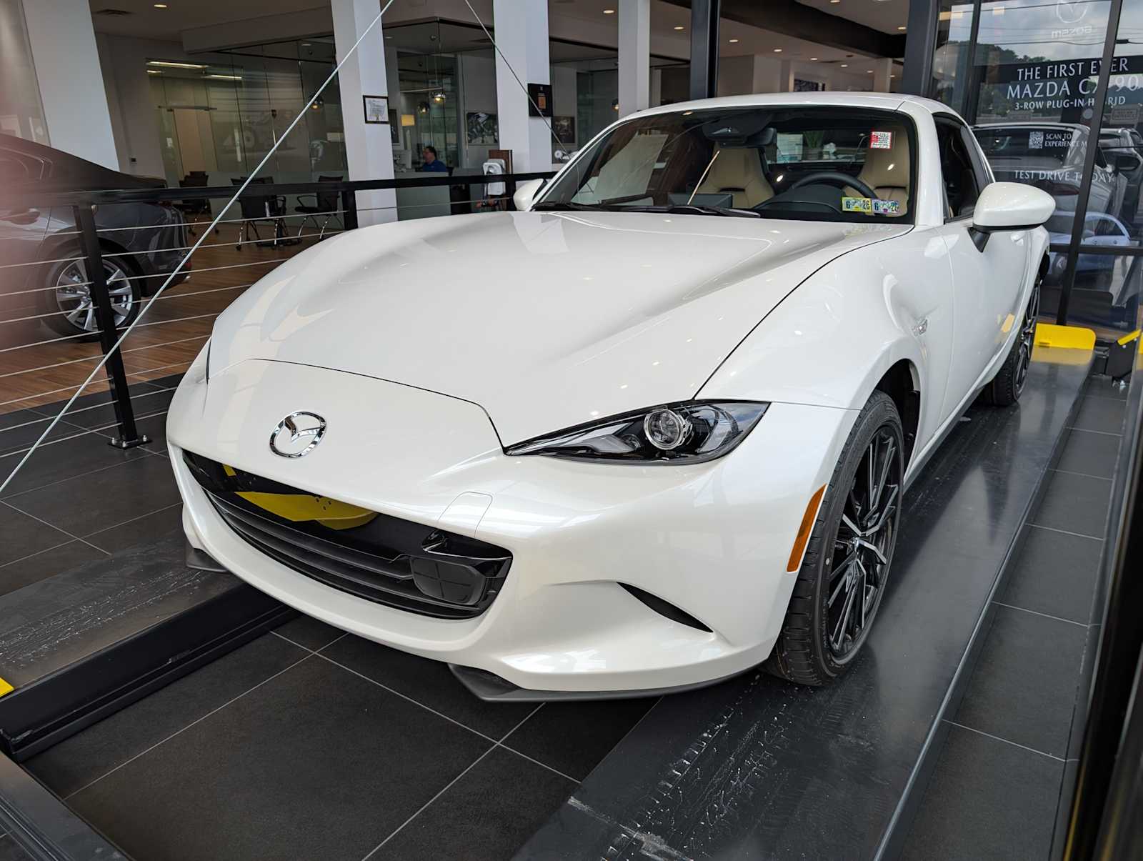 2025 Mazda MX-5 Miata RF Grand Touring's photo