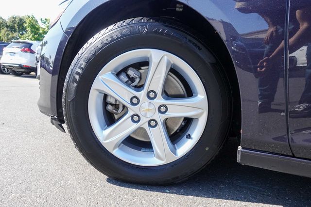 2022 Chevrolet Malibu 1LT photo 4